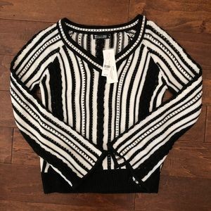 Knitted long sleeve